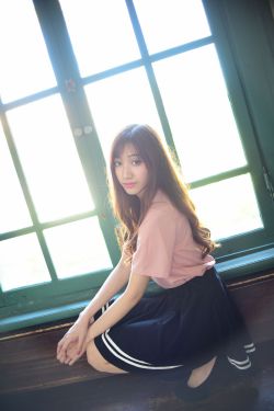 日本一卡2卡3卡4卡好妈妈